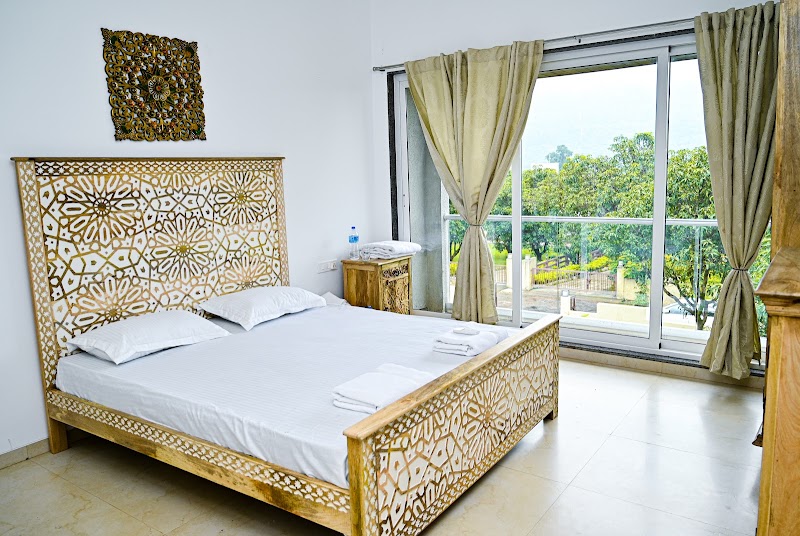 Prakriti Nivas – Private Villa with Mountain View Near Dhamni - Dhamni (photo 2)