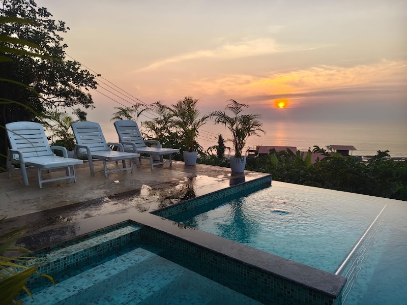 Villa Infinity By The Sea – Oceanfront Villa Near Dapoli - Dapoli (photo 3)