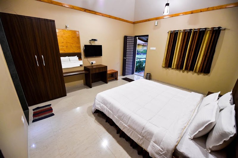 The Kanila Resort – Mountain View Pool Stay Near Karjat - Karjat (photo 4)