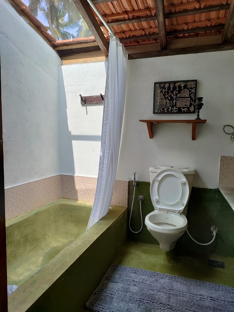 Tropical Abode – Shared Pool Stay Near Mapusa - Mapusa (photo 4)