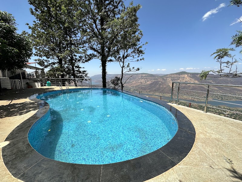 Valley Heights Retreat – Mountain View Stay Near Panchgani - Panchgani (photo 3)