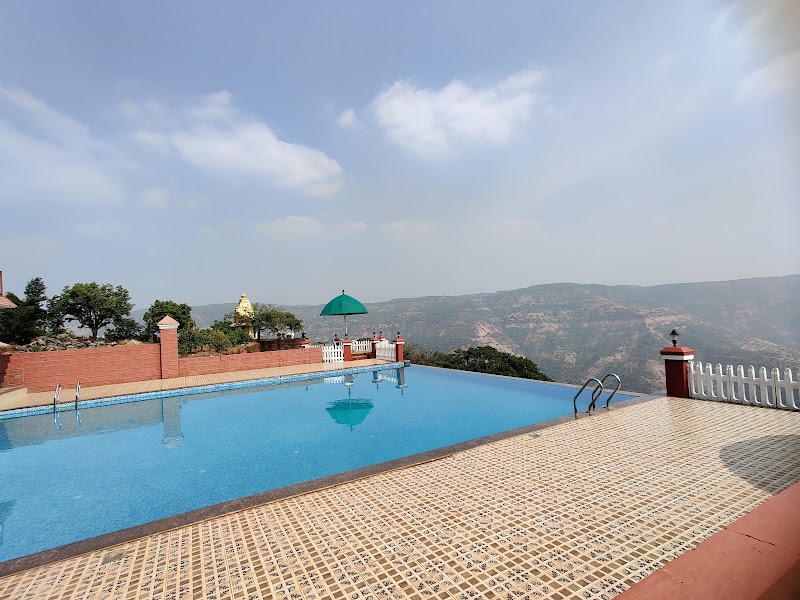 Cliffside Infinity Pool Escape – Mountain View Stay Near Mahabaleshwar - Mahabaleshwar (photo 3)