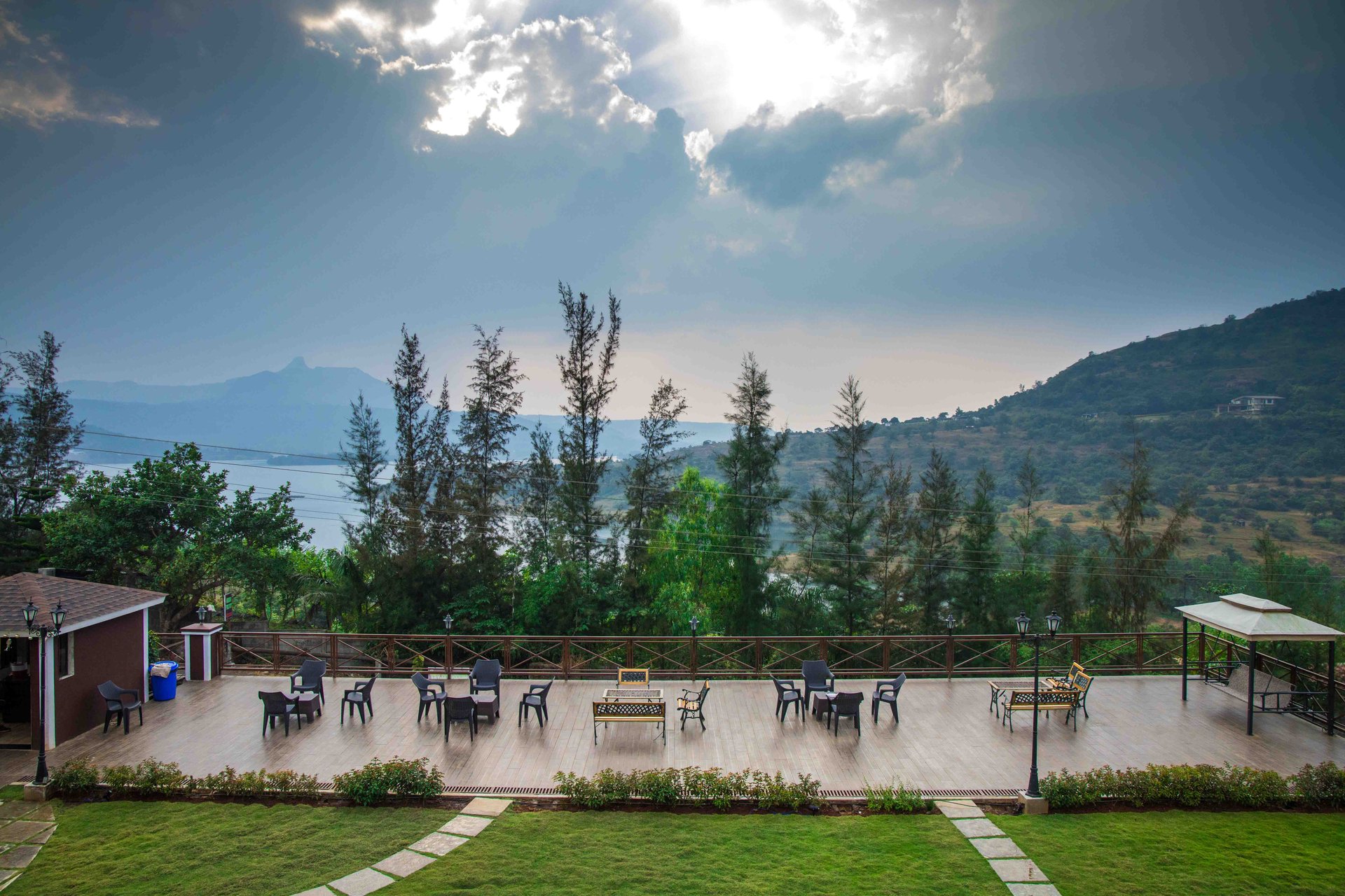 Green Velvet Resort Pawna Lake - Weekend Getaway Sahyadri | Pawna Lake Weekend Escape