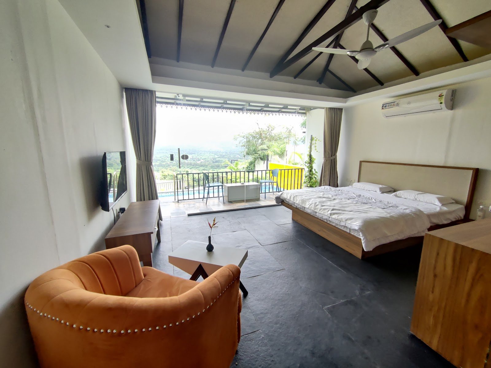 7 Monkey Hills Resort Mulshi - Luxury Stay Maharashtra | Mulshi Weekend Escape near Pune